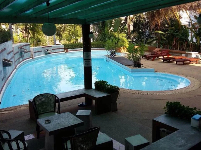 Central Hill Place Hotel