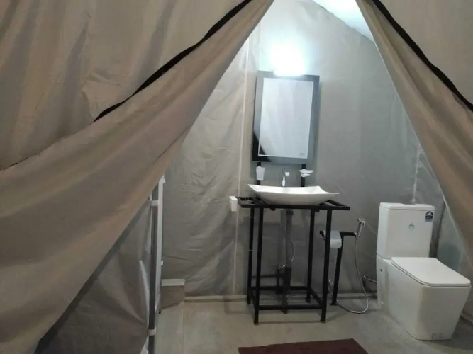 Radiance Ella Urban Camping