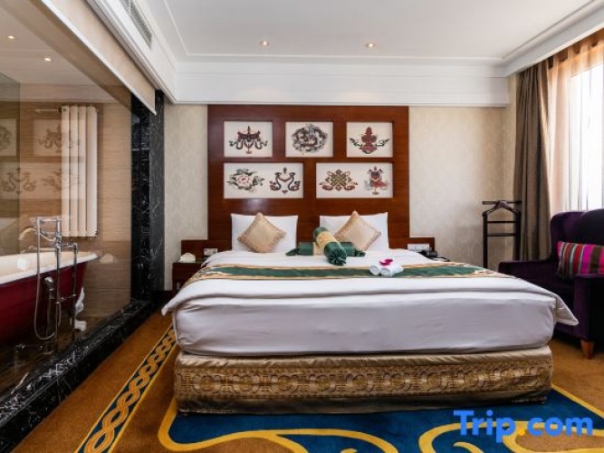 1 Bedroom Deluxe Double Suite
