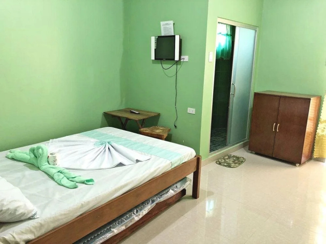 Apple Nine Hotel