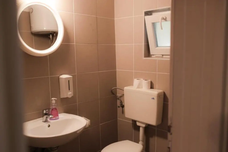 Standard Triple room with view