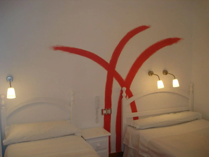 Hostal Arias