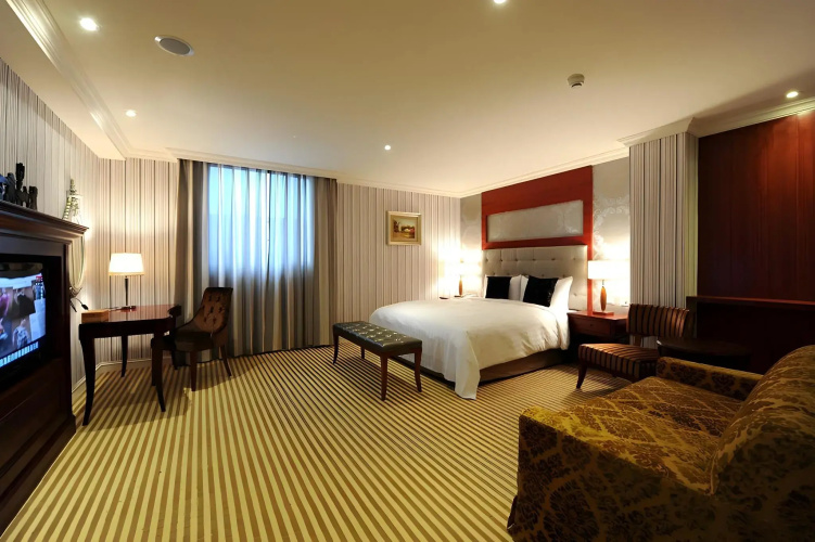 MRT Hotel