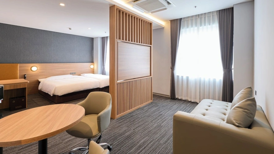 Deluxe Apartment