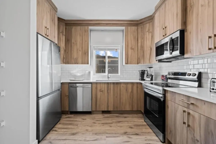 4 Bedrooms Cottage