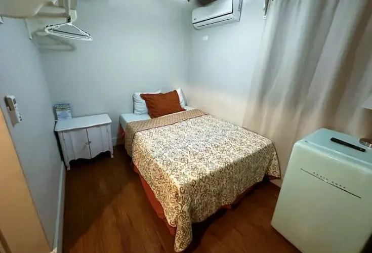 Miramar Suites