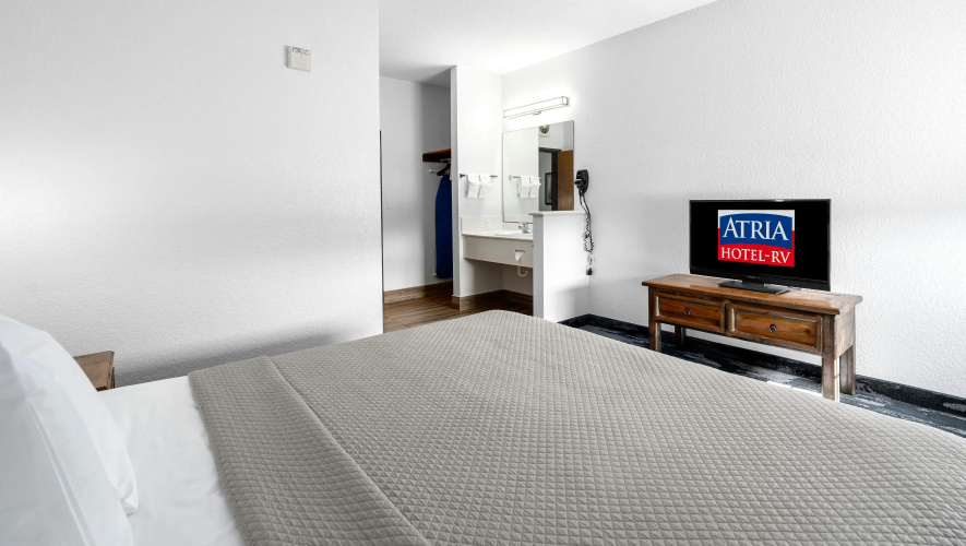 Atria Hotel and RV McGregor