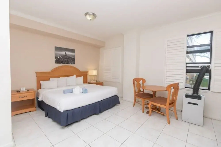 218 Studio Apt Hollywood Beach