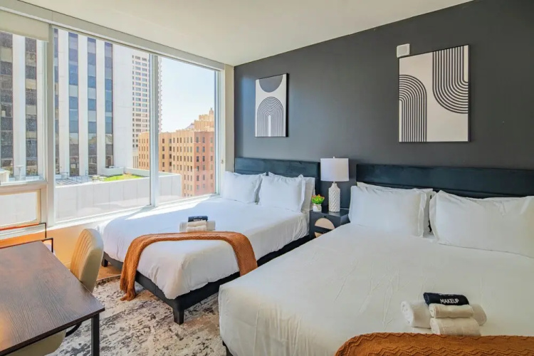 ROVE LIVING/KL - 44 Monroe