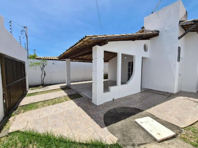 3 Bedrooms Cottage