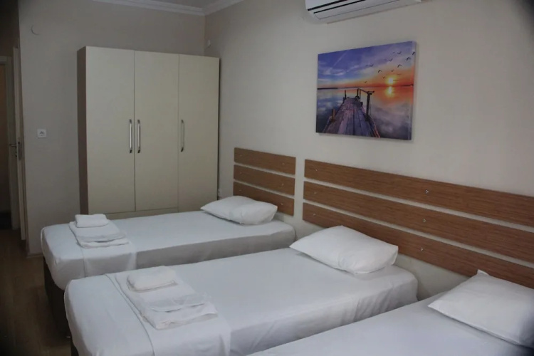 Marti Hotel