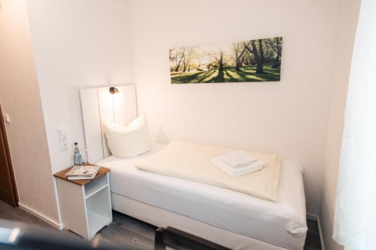 Standard Single room