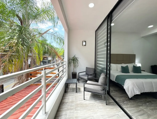 Luxury Double Suite with balcony and with city view
