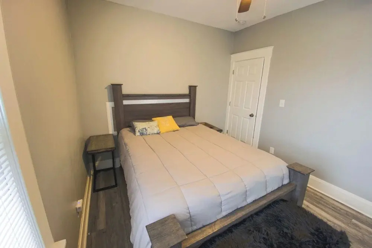 Large 6Br, 2Ba Close To Niagara Falls