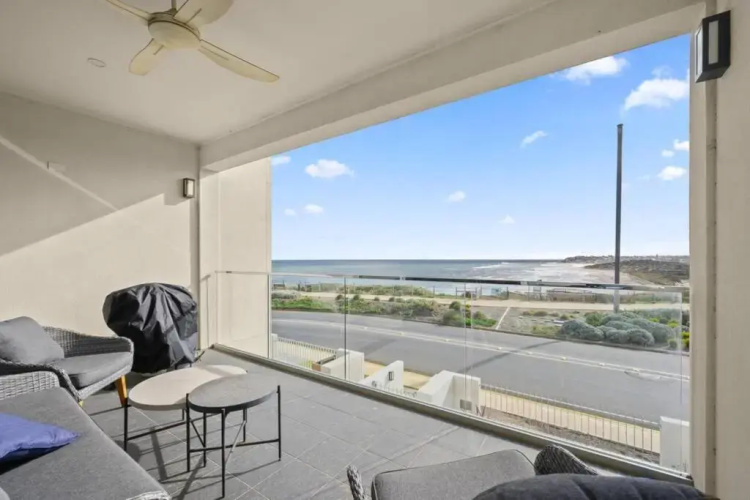 Meander ~ Dreamy Abode with Unrivaled Views