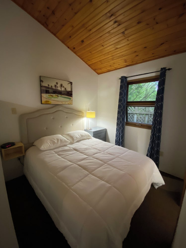 Black Horse Motor Inn - Sauble Beach