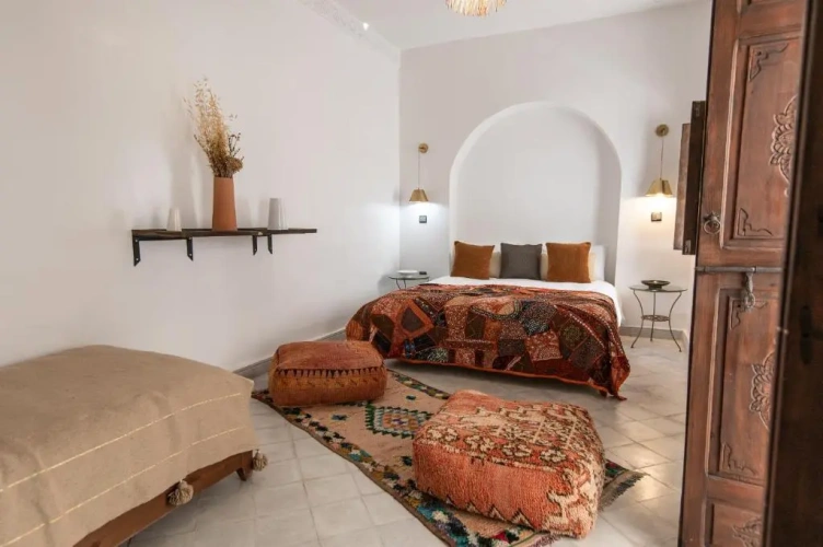 Standard Triple room