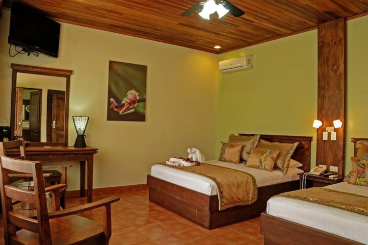 Volcano Lodge Hotel & Thermal Experience