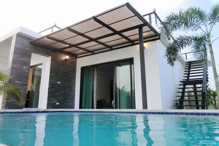 Airrin Pool Villa