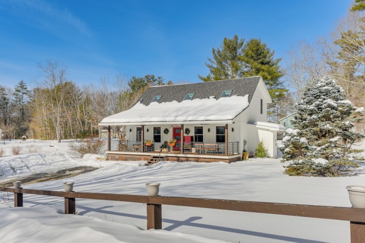 4 Bedrooms Cottage