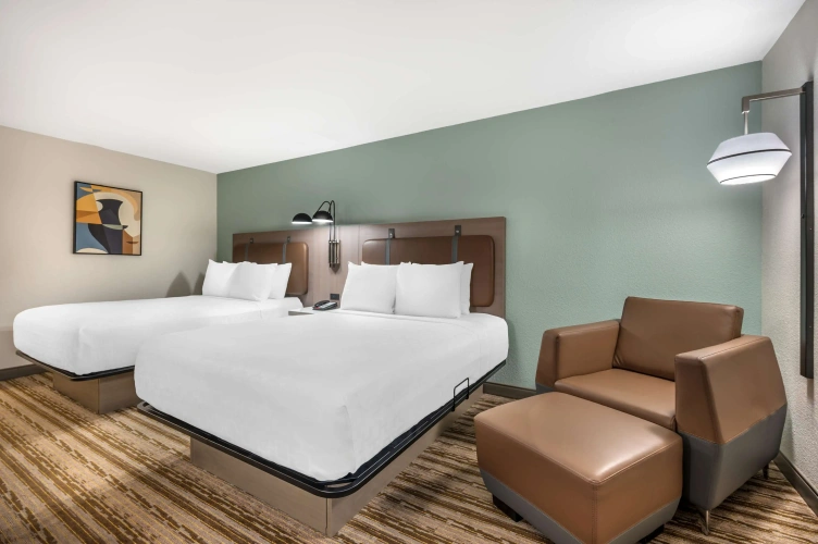 Standard Quadruple room