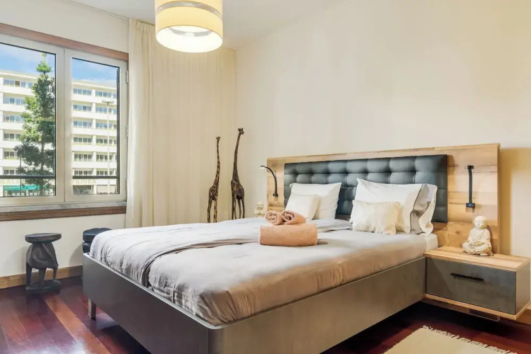 IVIS Home By HR Madeira
