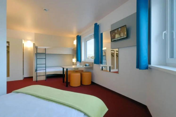 Standard Family room