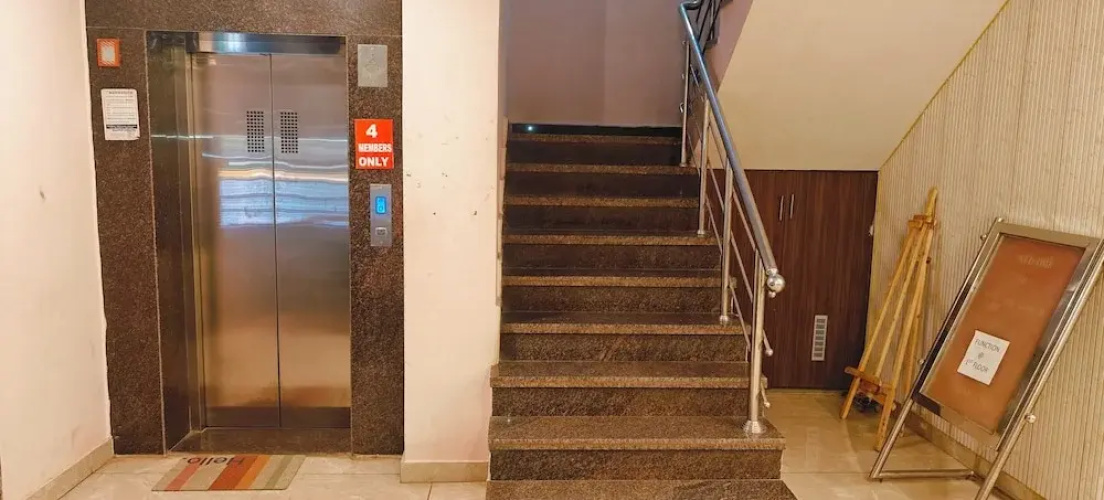 RR Grand Inn