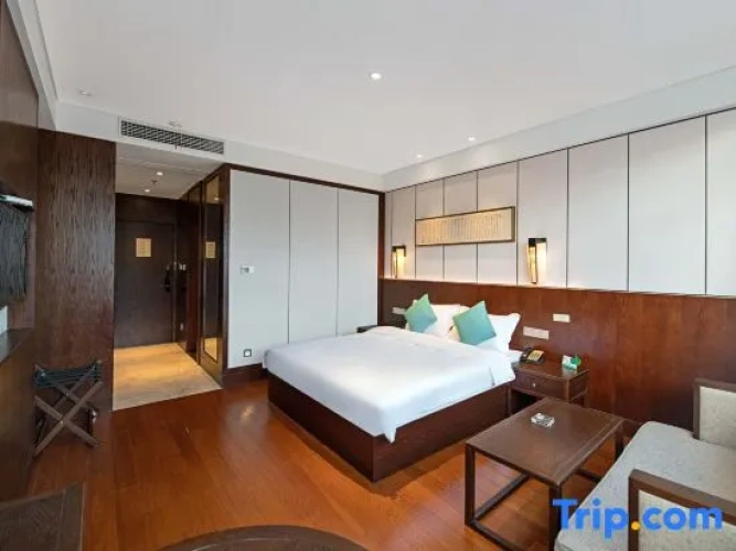 Standard Double room with garden view