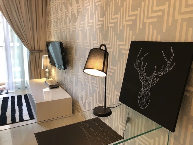 1 Bedroom Deluxe Apartment with balcony and with city view