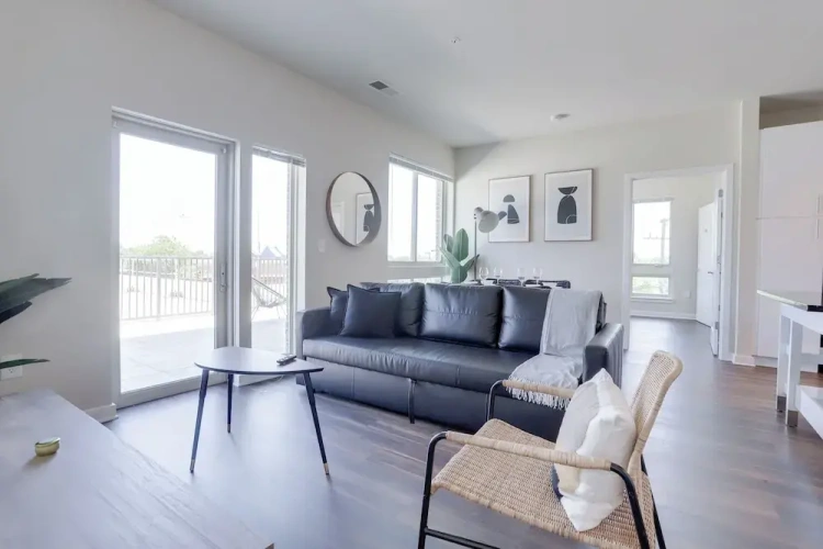 3 Bedrooms Comfort Apartment with balcony