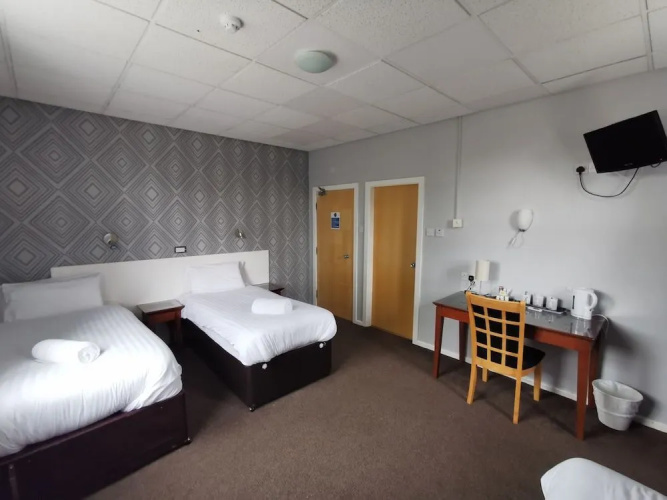 Goosepool Hotel