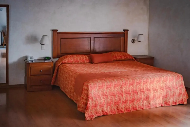 Hostal De La Monja