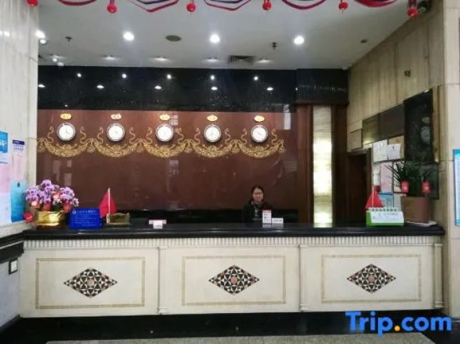 Century Star Hotel