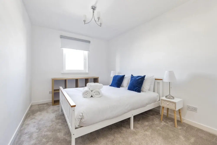 JOIVY Stunning 2-Bed Flat W/ Free Parking