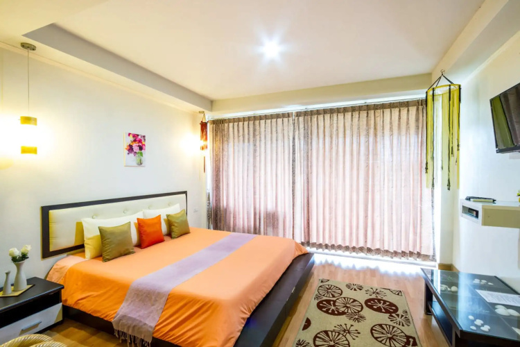 Koh Larn Riviera