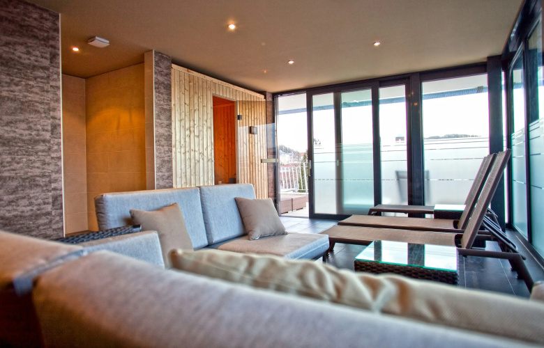 Bacchus Hotel