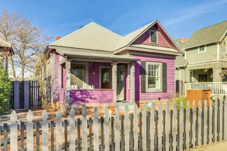 3 Bedrooms Cottage