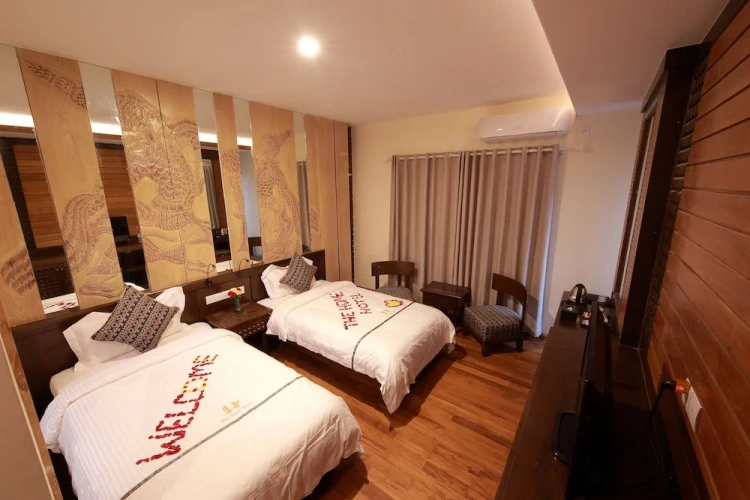 Deluxe Twin room