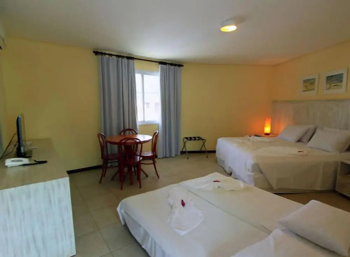 Farol de Itapuã Praia Hotel