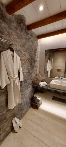 Vrahos Boutique Hotel