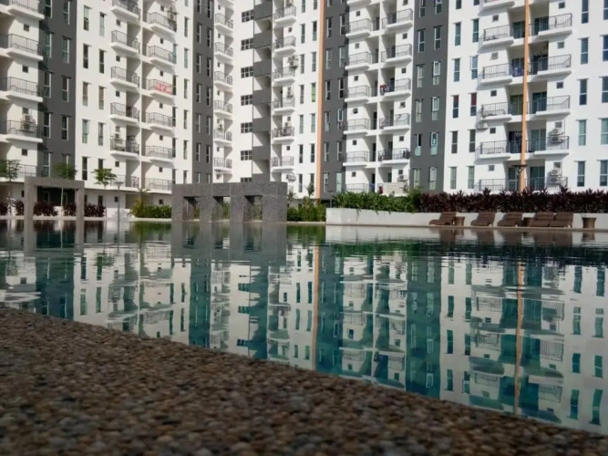 3 Bedrooms Apartment