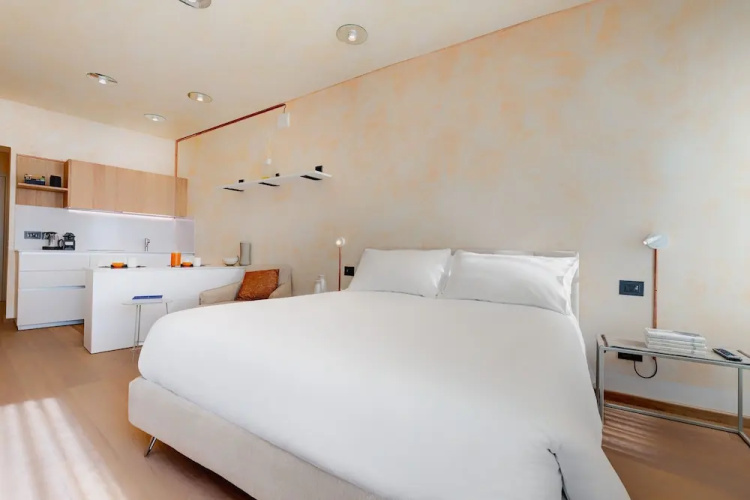 1881 Luxury Suites