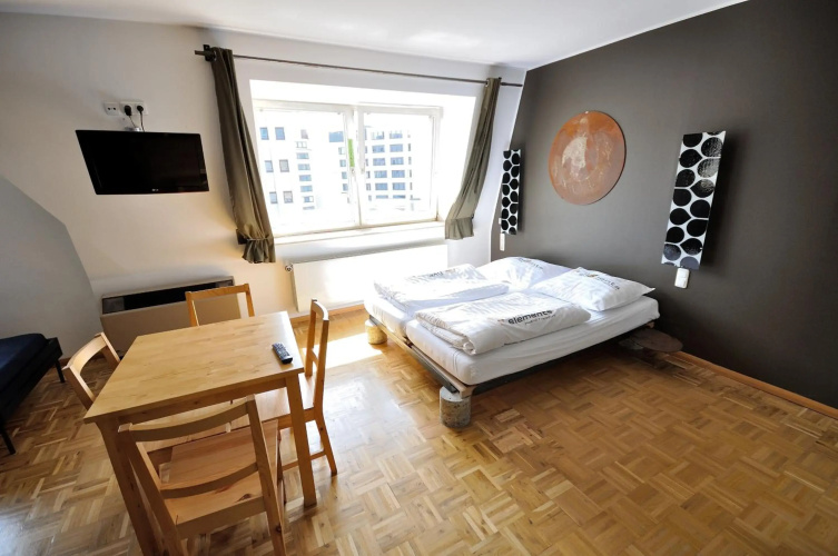 Five Elements Hostel