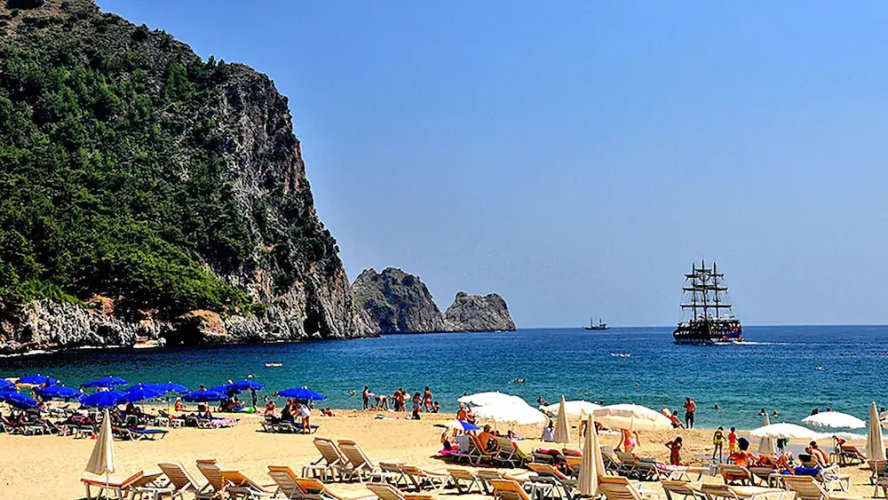 Cleopatra Beach Apartments