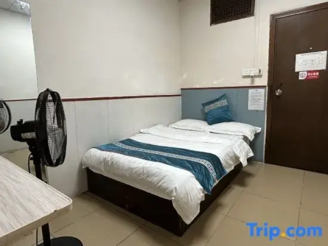 Economy room