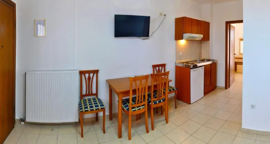 1 Bedroom Apartment