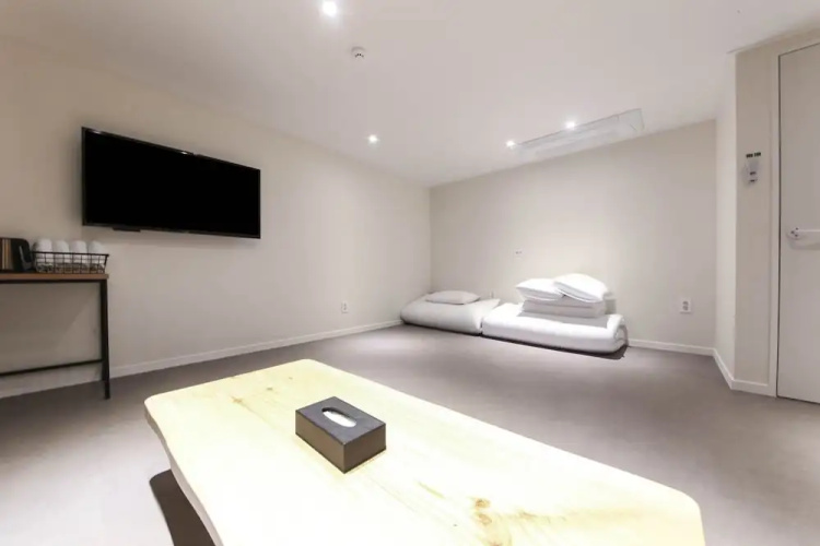 Bonatree Hotel