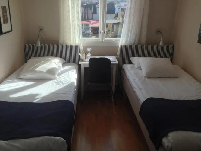 2 Bedrooms Apartment