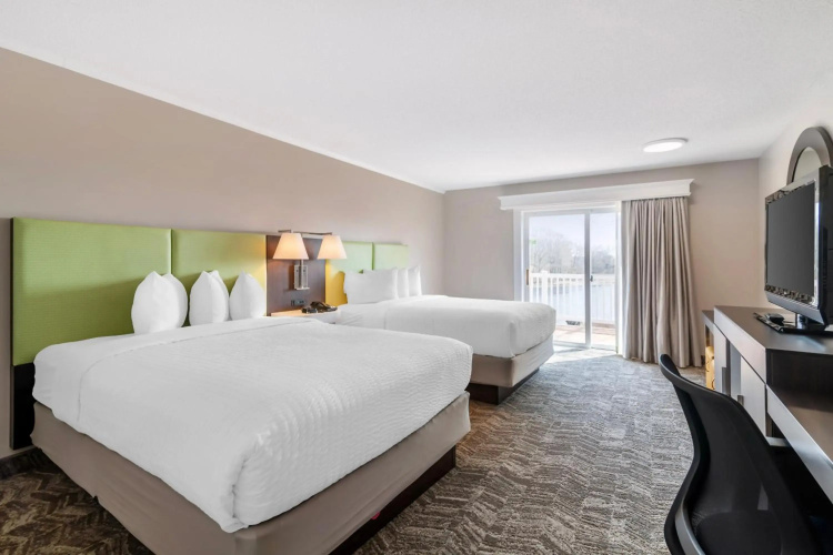 Ogunquit River Inn & Suites